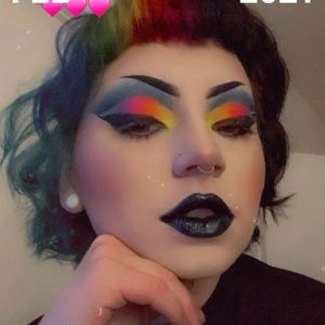 Meet your Posher, Cassidy